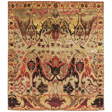 Traditional Wool Beige Handknotted Rug