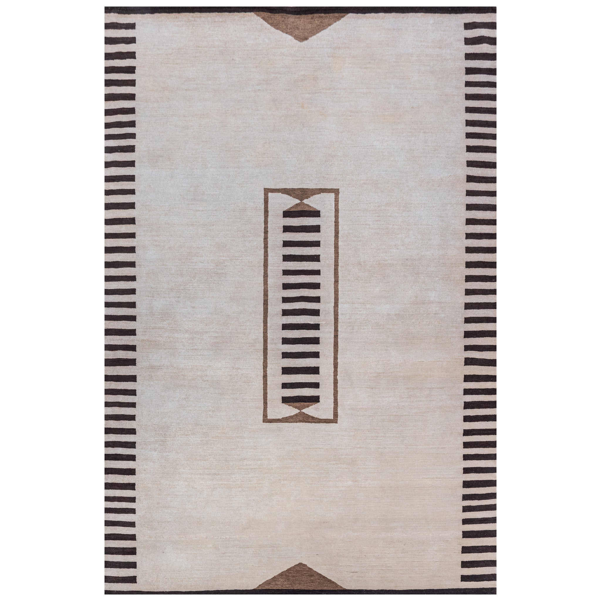 Traditional Wool Cream Handknotted Rug